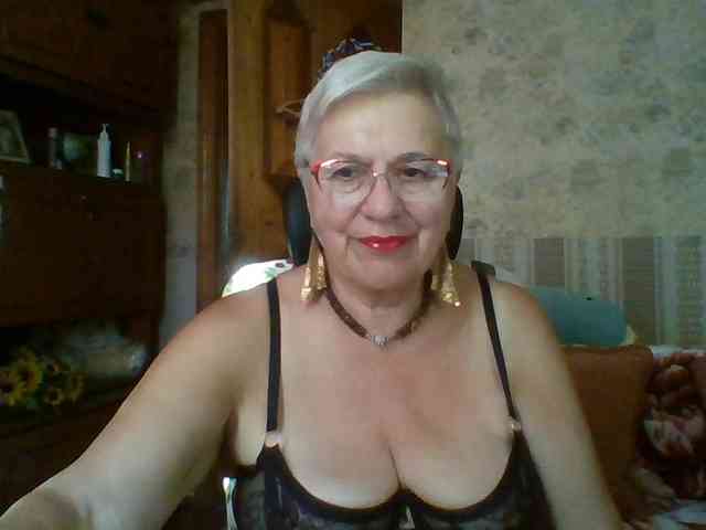 SweetCherry00 webcam