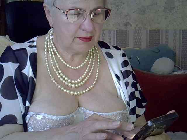 SweetCherry00 webcam