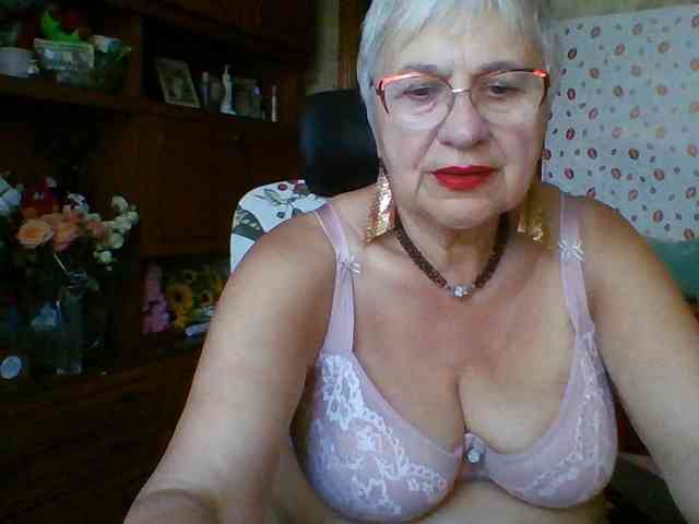 SweetCherry00 webcam
