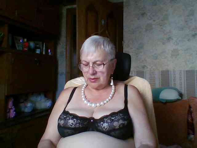 SweetCherry00 webcam