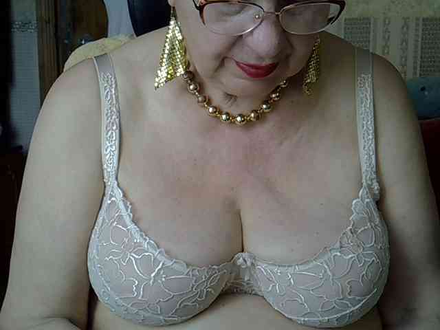 SweetCherry00 webcam