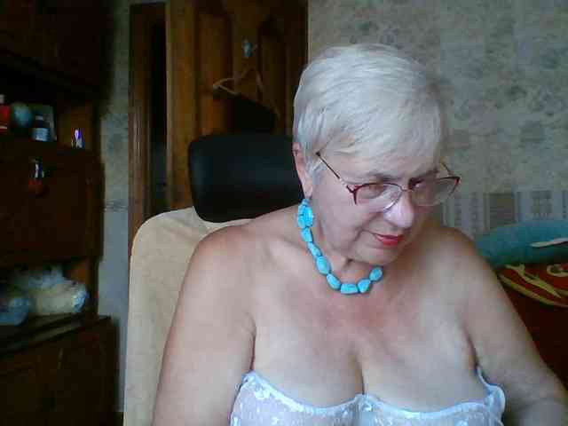 SweetCherry00 webcam