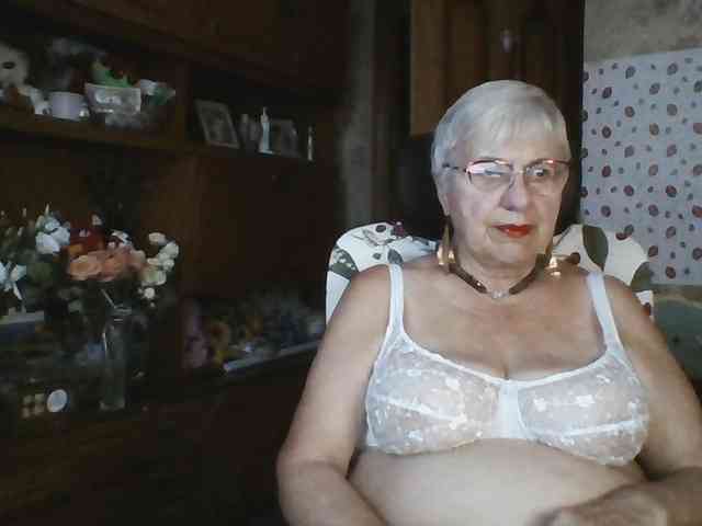 SweetCherry00 webcam