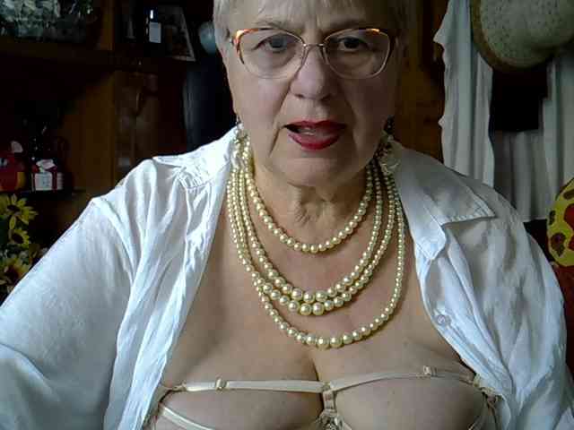 SweetCherry00 webcam