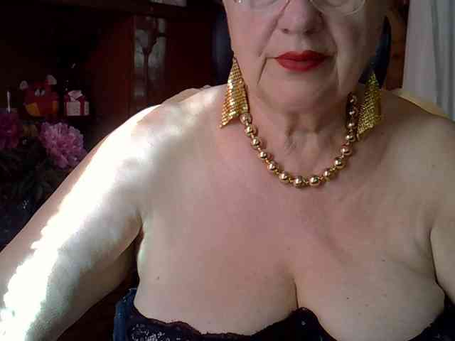 SweetCherry00 webcam