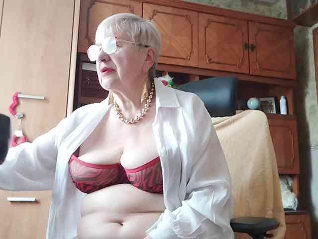 SweetCherry00 webcam