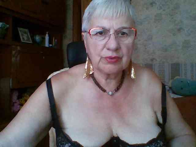 SweetCherry00 webcam