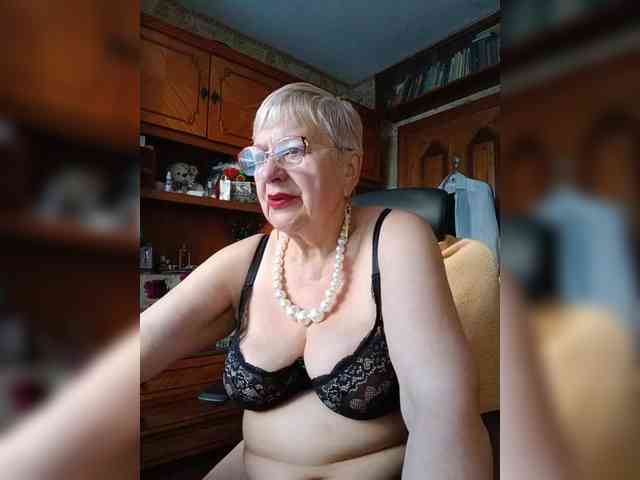 SweetCherry00 webcam
