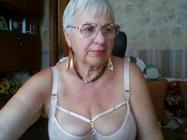 SweetCherry00 webcam