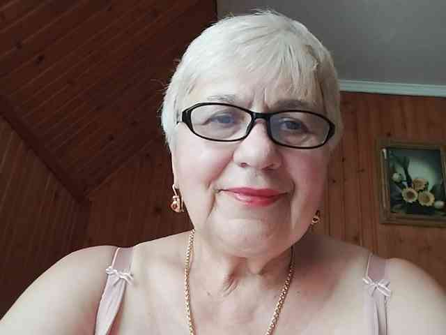 SweetCherry00 webcam
