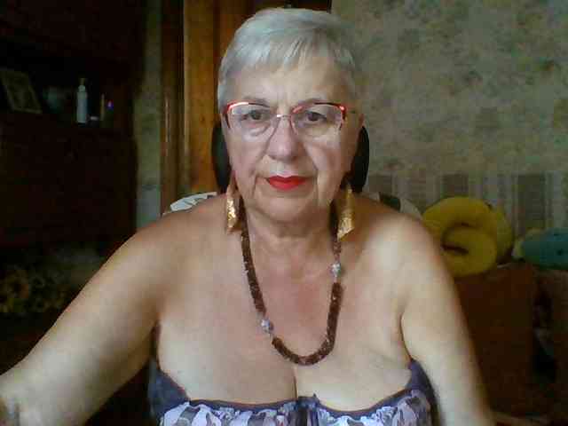 SweetCherry00 webcam