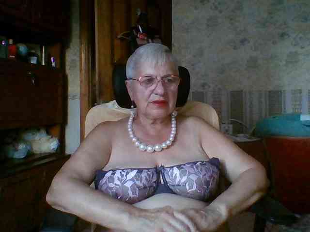 SweetCherry00 webcam