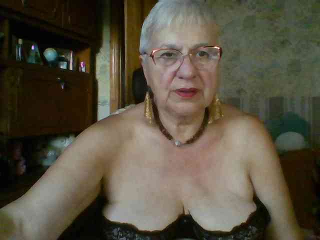 SweetCherry00 webcam