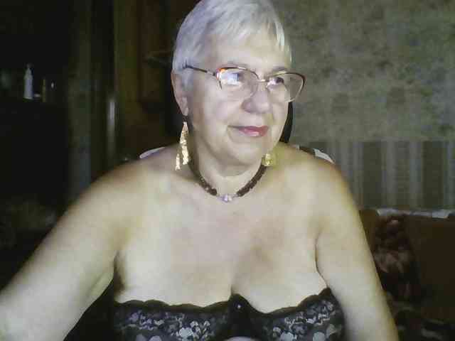 SweetCherry00 webcam