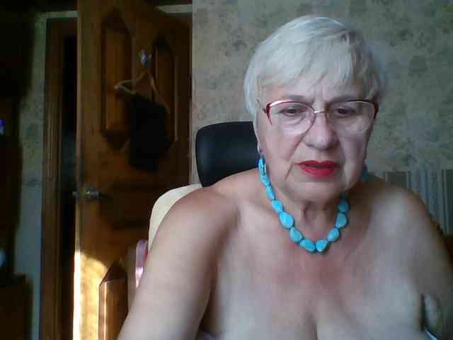 SweetCherry00 webcam