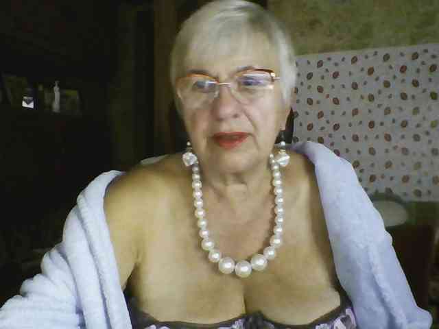 SweetCherry00 webcam