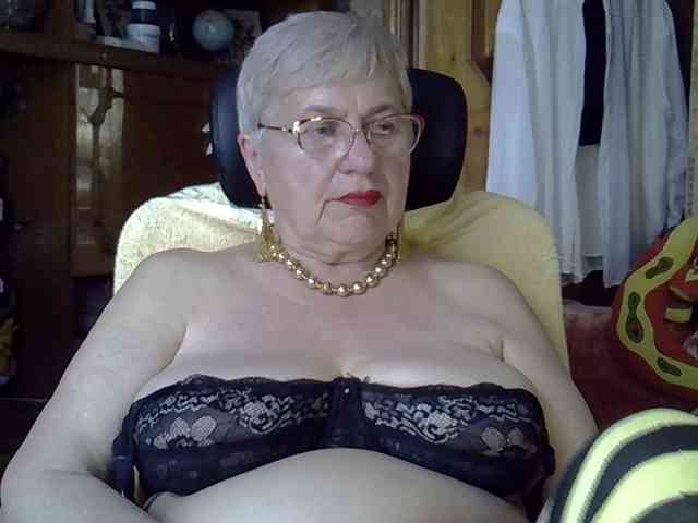 SweetCherry00 webcam