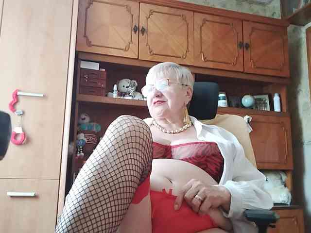SweetCherry00 webcam