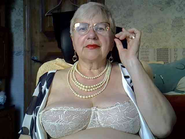SweetCherry00 webcam