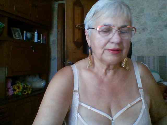 SweetCherry00 webcam