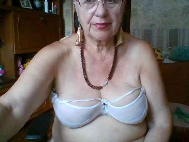 SweetCherry00 webcam