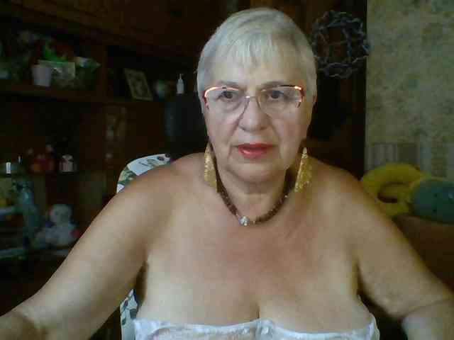 SweetCherry00 webcam