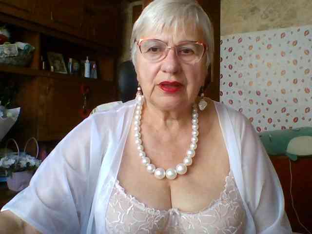 SweetCherry00 webcam