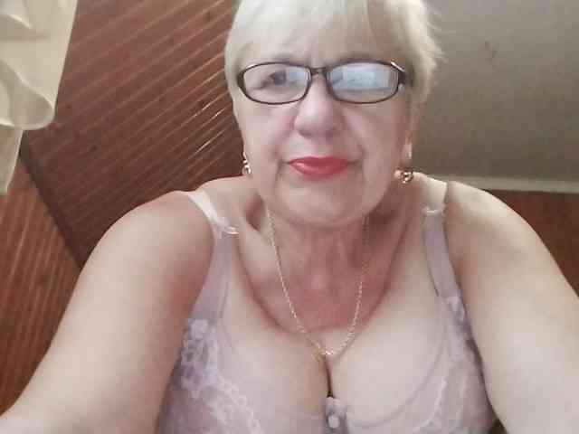 SweetCherry00 webcam