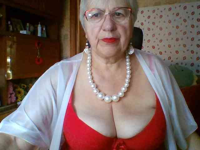 SweetCherry00 webcam