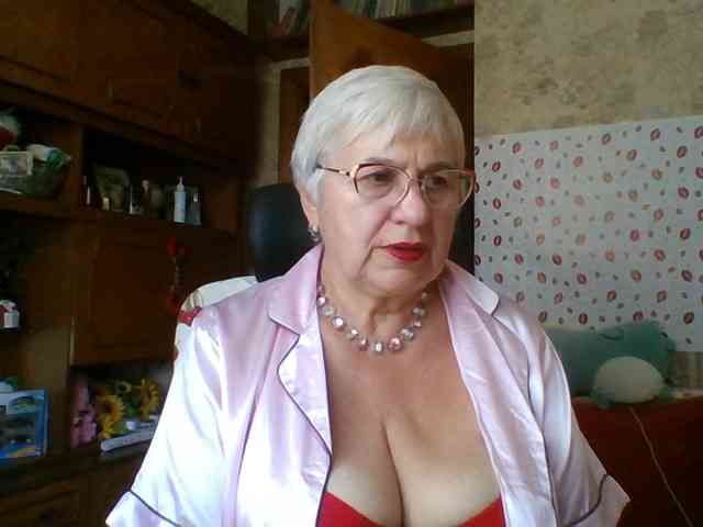 SweetCherry00 webcam