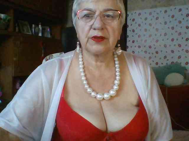SweetCherry00 webcam