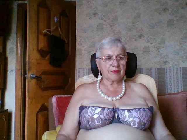 SweetCherry00 webcam