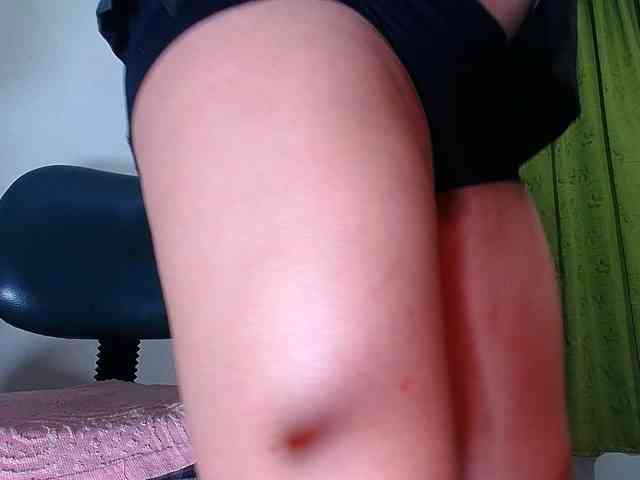 anni-jones webcam