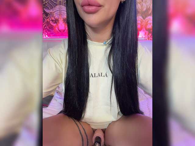 alinakukla787 live cam on BongaCams