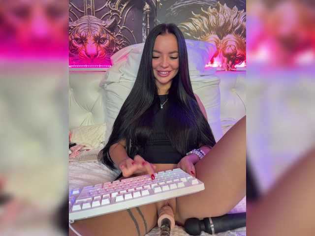 alinakukla787 live cam on BongaCams