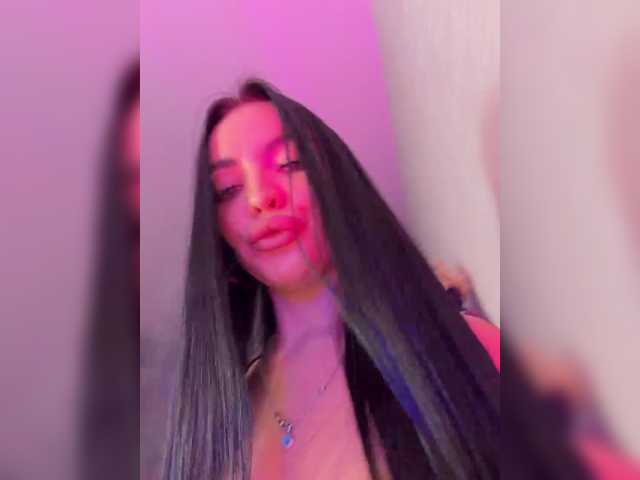 Madam_koss live cam preview