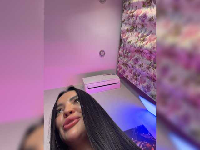 Madam_koss live cam on BongaCams