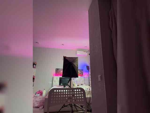 Madam_koss webcam