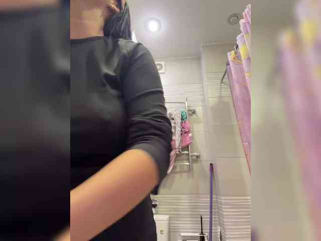 Madam_koss webcam