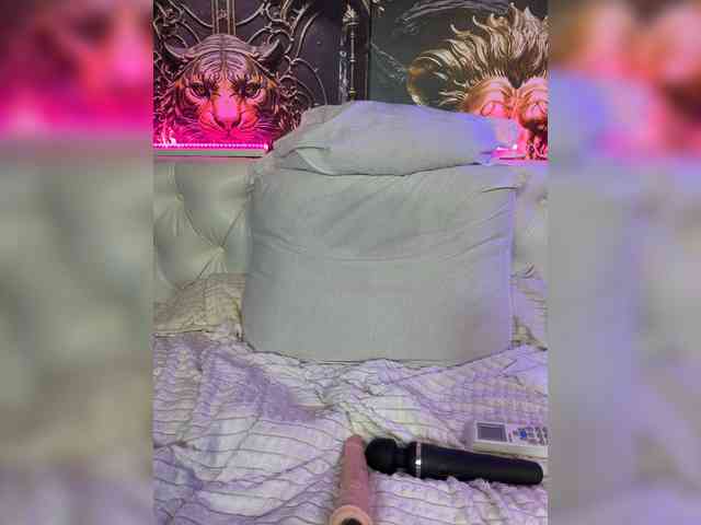 Madam_koss webcam