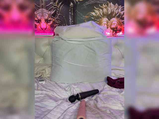 Madam_koss webcam