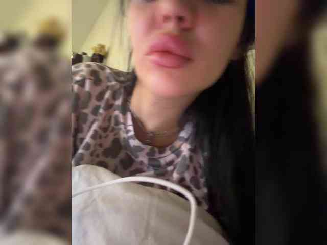 Madam_koss webcam