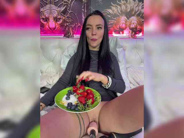 Madam_koss webcam
