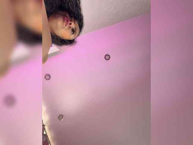 Madam_koss webcam
