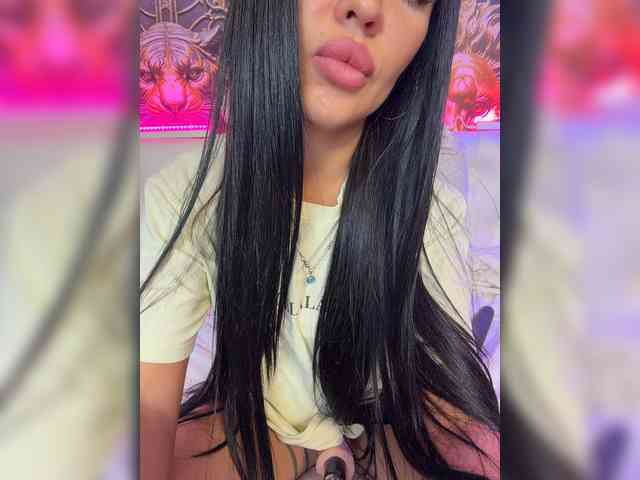 Madam_koss webcam