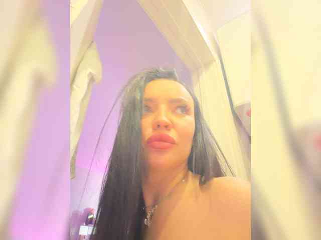 Madam_koss webcam