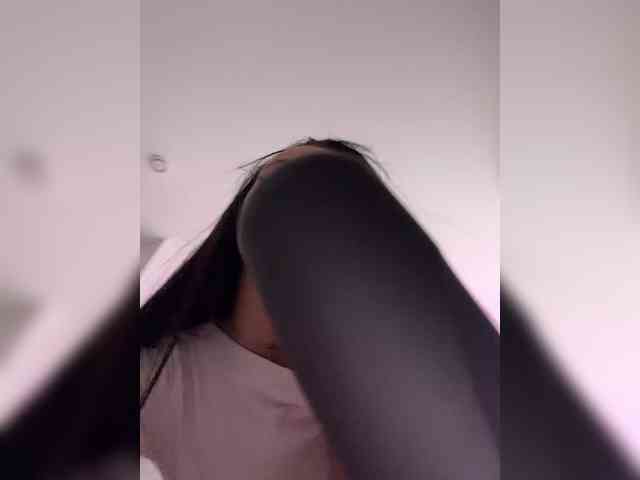Model: Madam_koss
