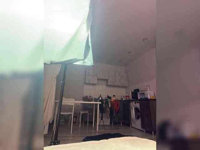 Madam_koss webcam