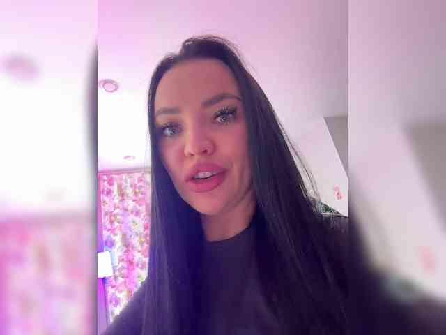 Madam_koss webcam