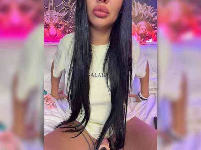 Madam_koss's cam show statistics and live stream